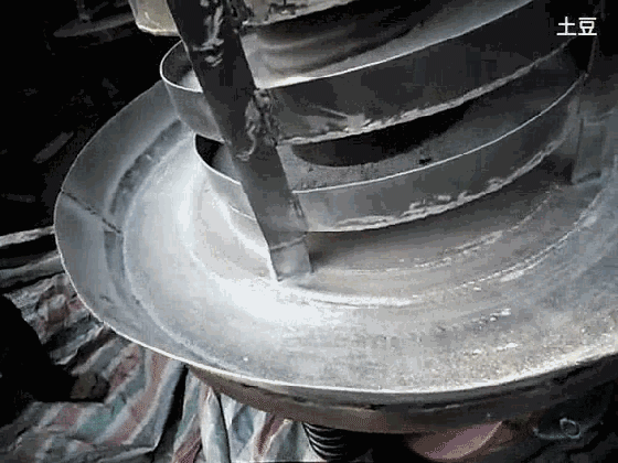 垂直螺旋输送机原理